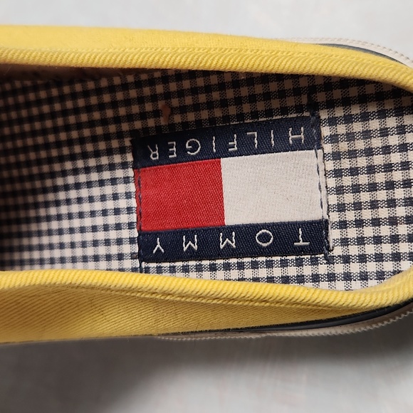 Yellow Tommy Hilfiger slides - Picture 8 of 8